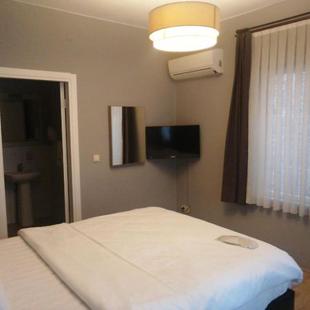 Armoni City Otel Kadikoey Istanbul Exterior foto
